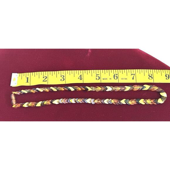 Genuine Baltic Amber Necklace – Honey & Cherry Snake-Motif - Picture 9 of 9